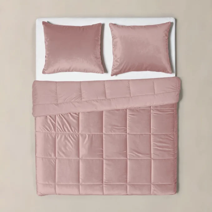Lazy Velvet oud roze dekbed