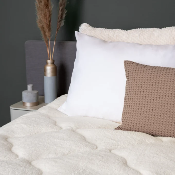 Lazy teddy off white dekbed
